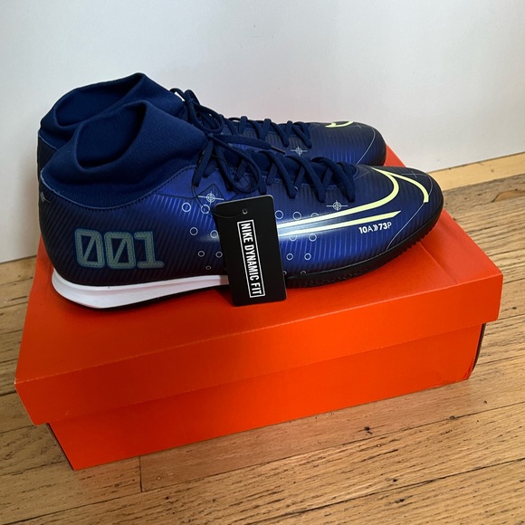 BRAND NEW Men’s Nike Shoes Size 12 - Picture 5 of 10